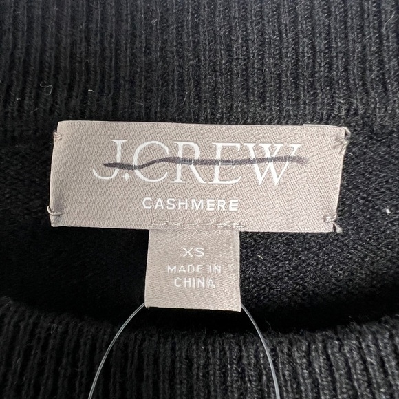 NEW J. Crew Women's Black 100% Cashmere Relaxed Boyfriend Crewneck Sweater XS - Picture 6 of 9